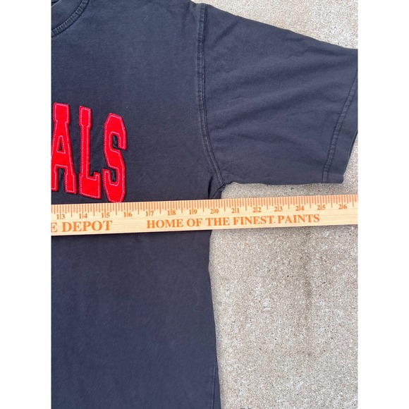 Louisville Cardinals T Shirt‎ Mens M Vintage Black Red Spell Out Logo - Picture 5 of 7